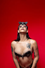 Load image into Gallery viewer, Mask Vamp
