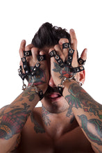 Load image into Gallery viewer, GLOVES GUERRERO BLACK
